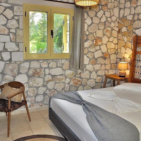Stone Villa Kefaloniaprivatevillas Muszáta Kültér fotó